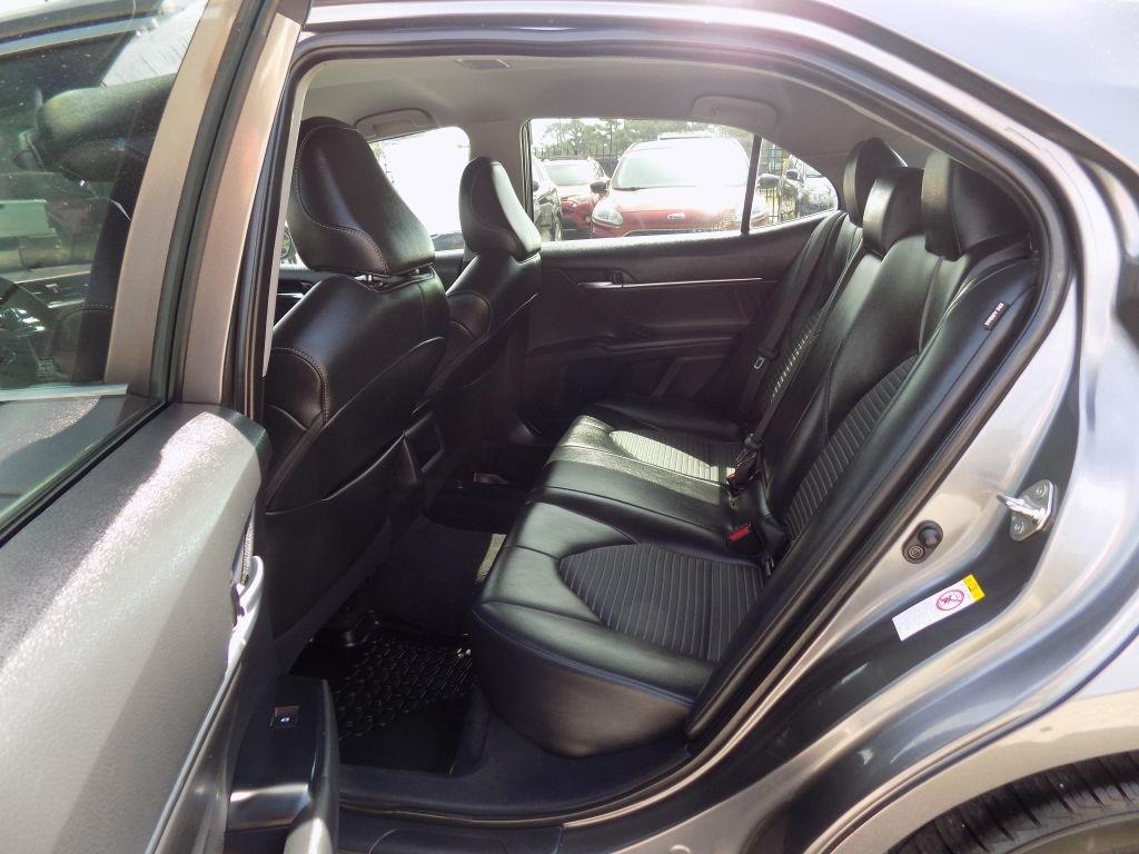 Toyota Camry L 2018