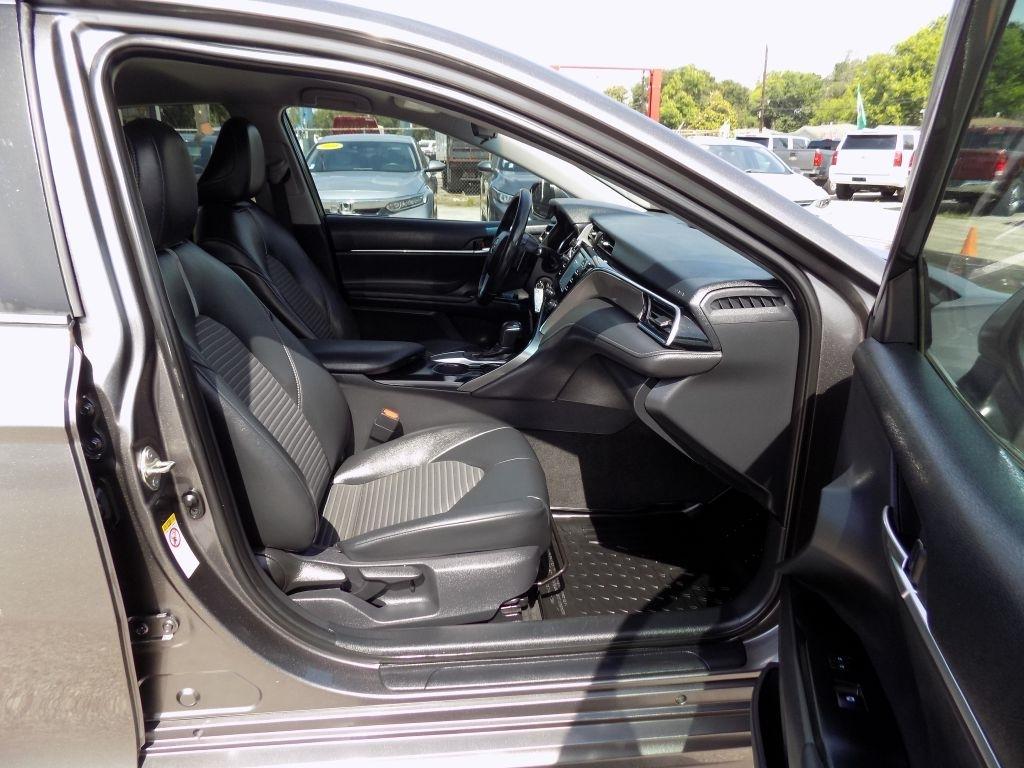 Toyota Camry L 2018
