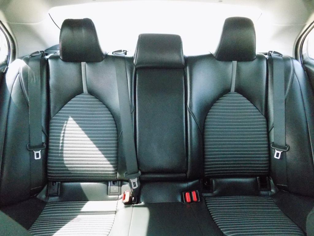 Toyota Camry L 2018