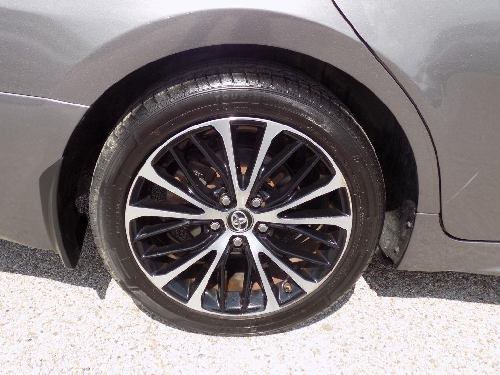 Toyota Camry L 2018