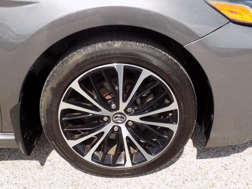 Toyota Camry L 2018