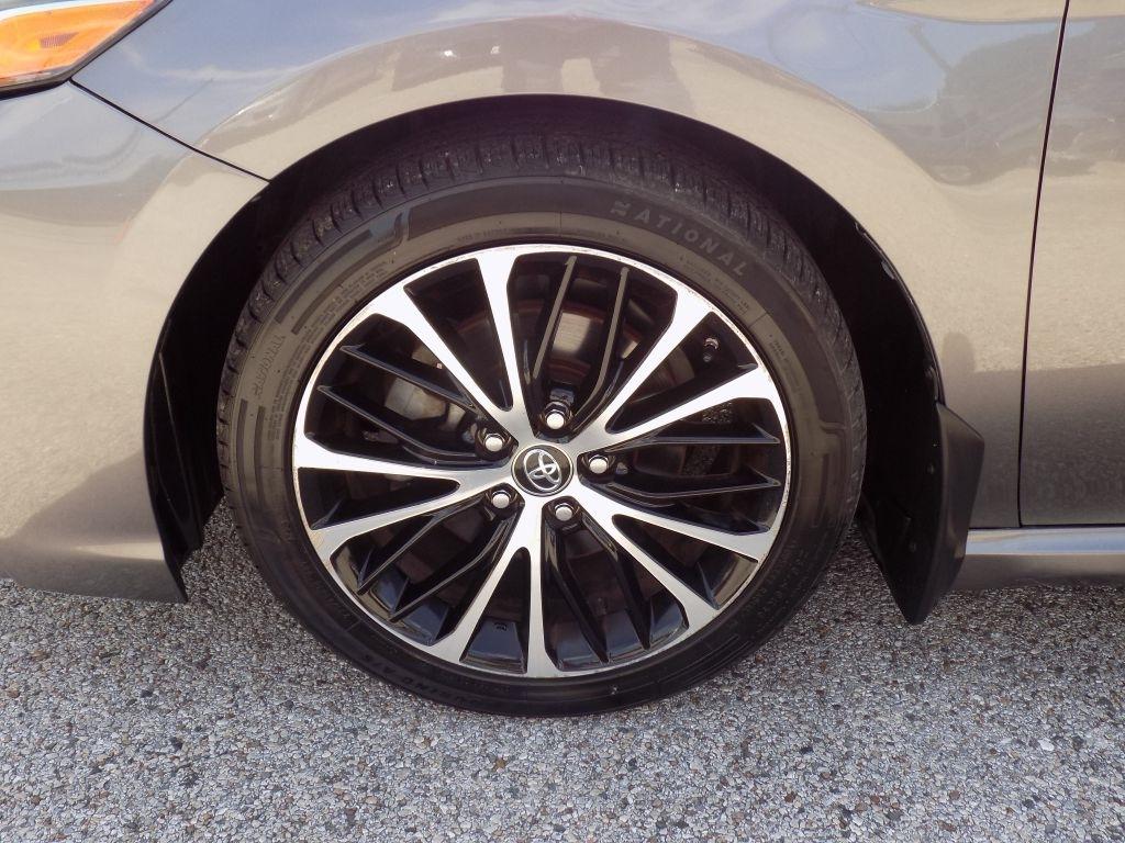 Toyota Camry L 2018