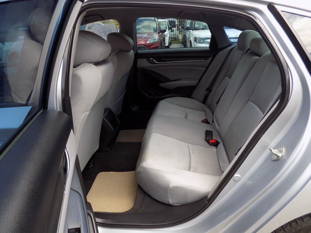 Honda Accord LX CVT 2018