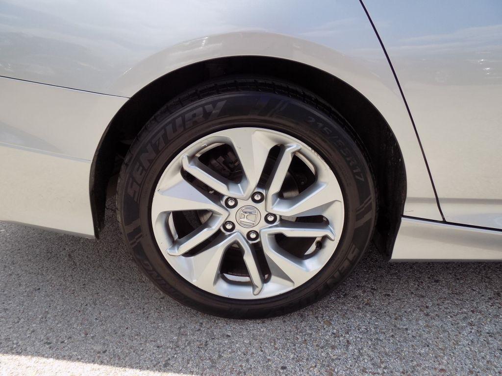 Honda Accord LX CVT 2018