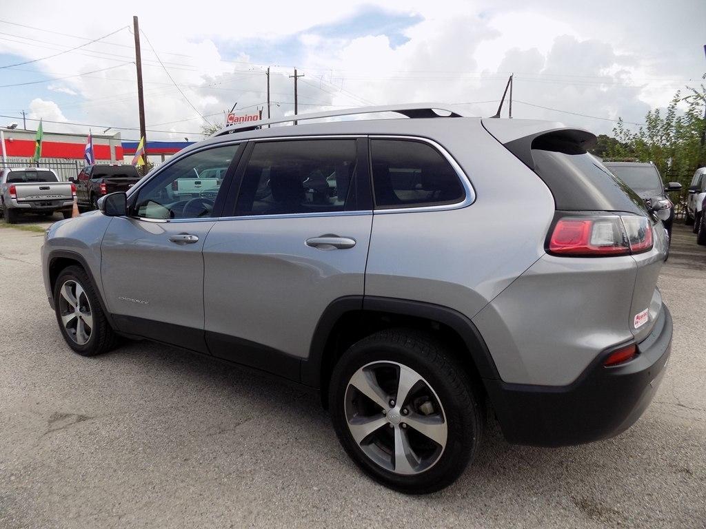 Jeep Cherokee Limited FWD 2020