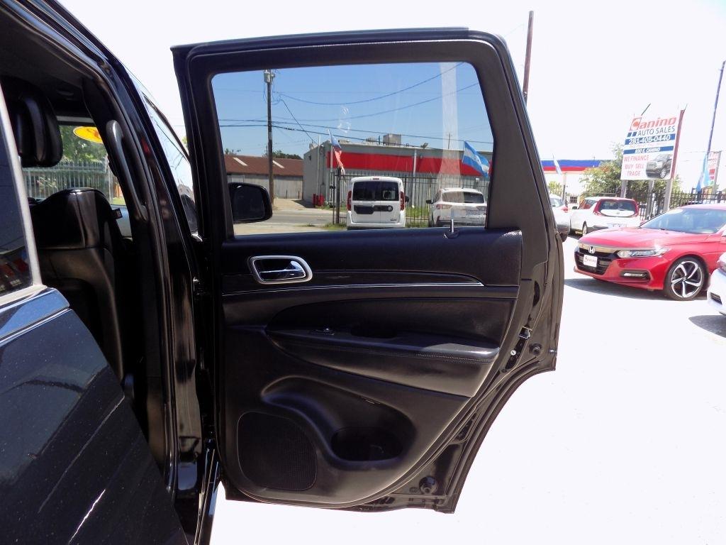 Jeep Grand Cherokee Overland 2WD 2018