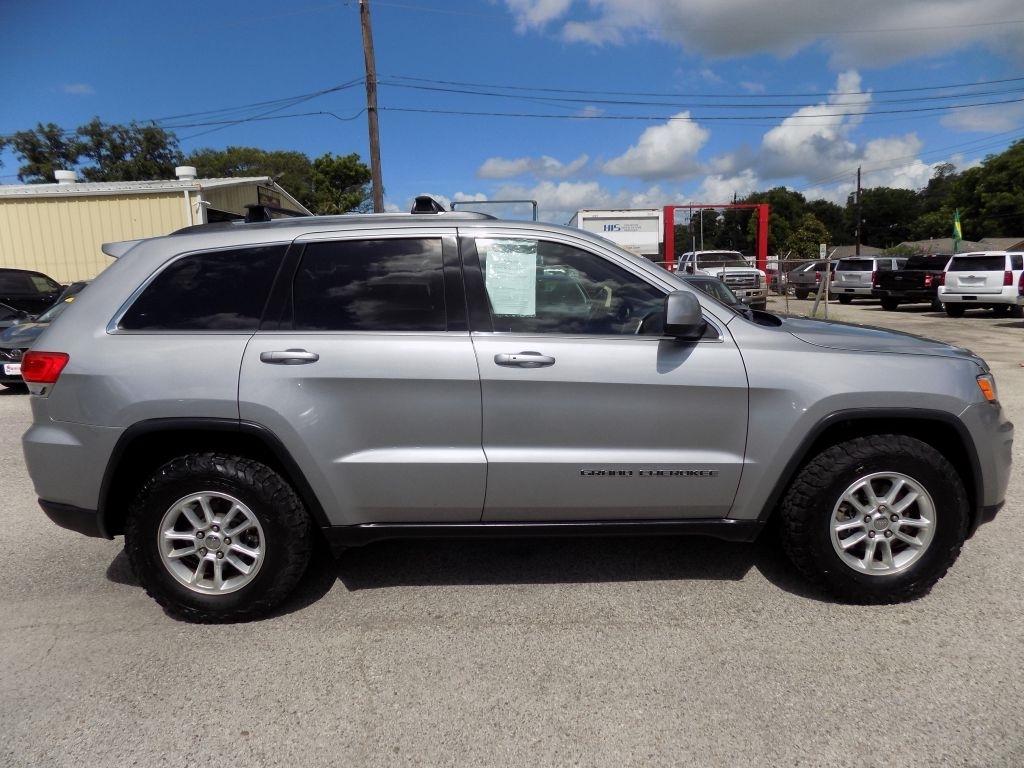 Jeep Grand Cherokee Laredo 4WD 2018