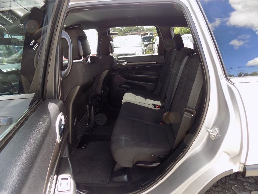 Jeep Grand Cherokee Laredo 4WD 2018