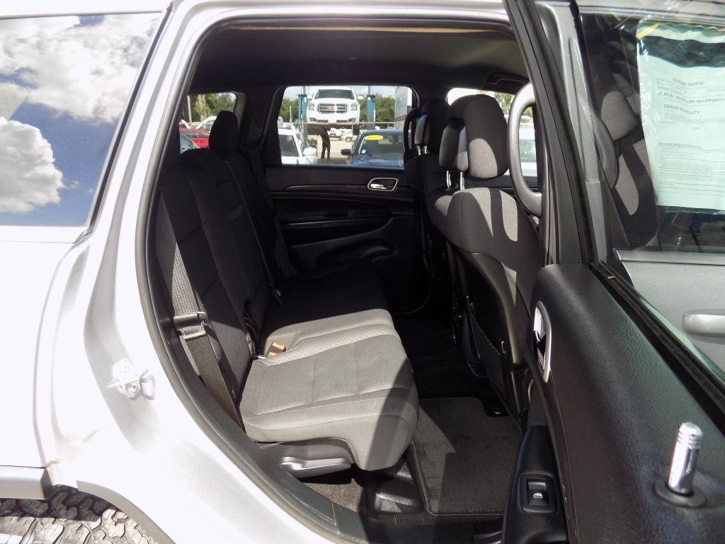 Jeep Grand Cherokee Laredo 4WD 2018