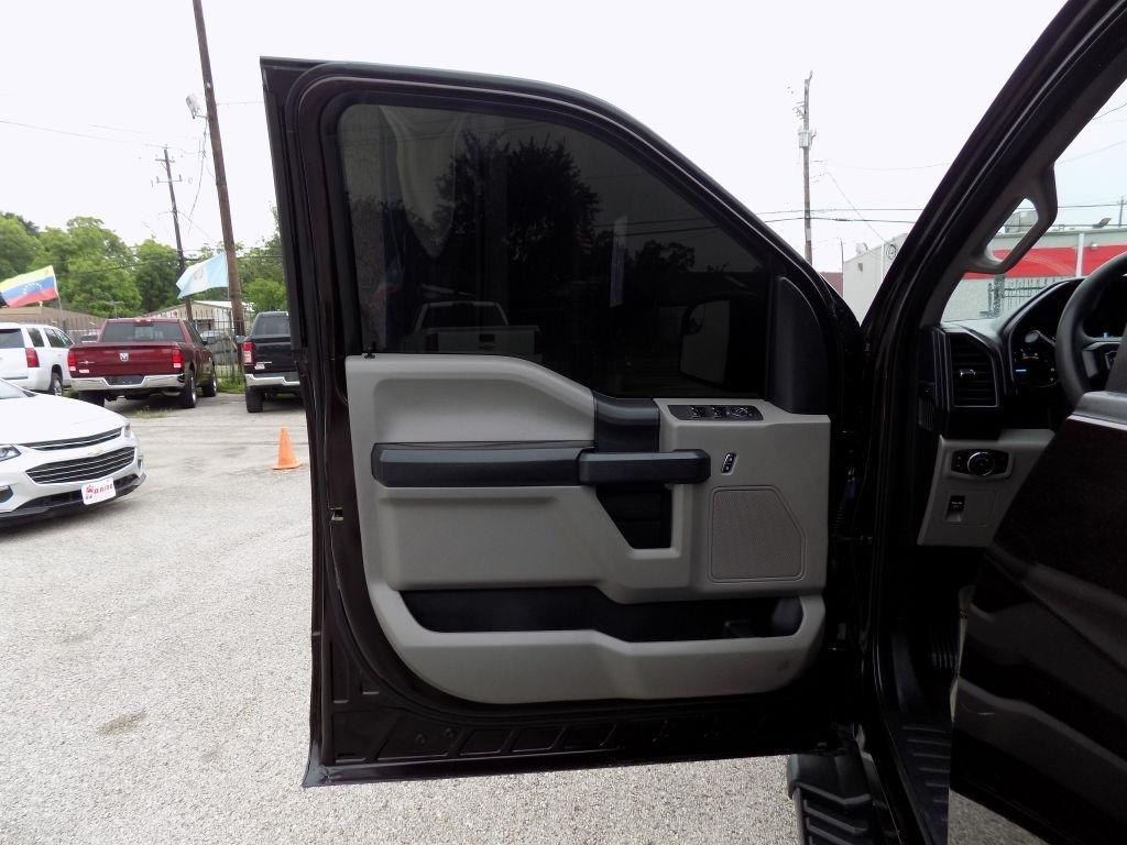 Ford F-150 XL SuperCrew 5.5-ft. Bed 2WD 2020