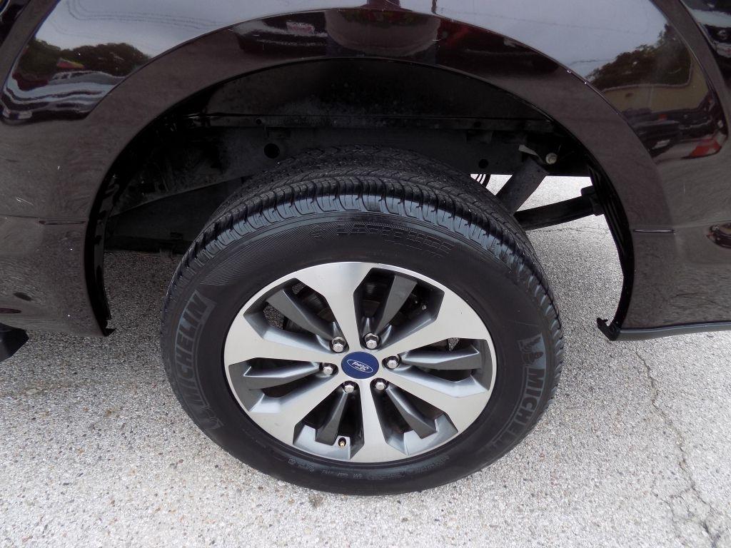 Ford F-150 XL SuperCrew 5.5-ft. Bed 2WD 2020