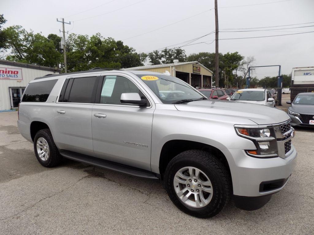 Chevrolet Suburban LT 2WD 2016