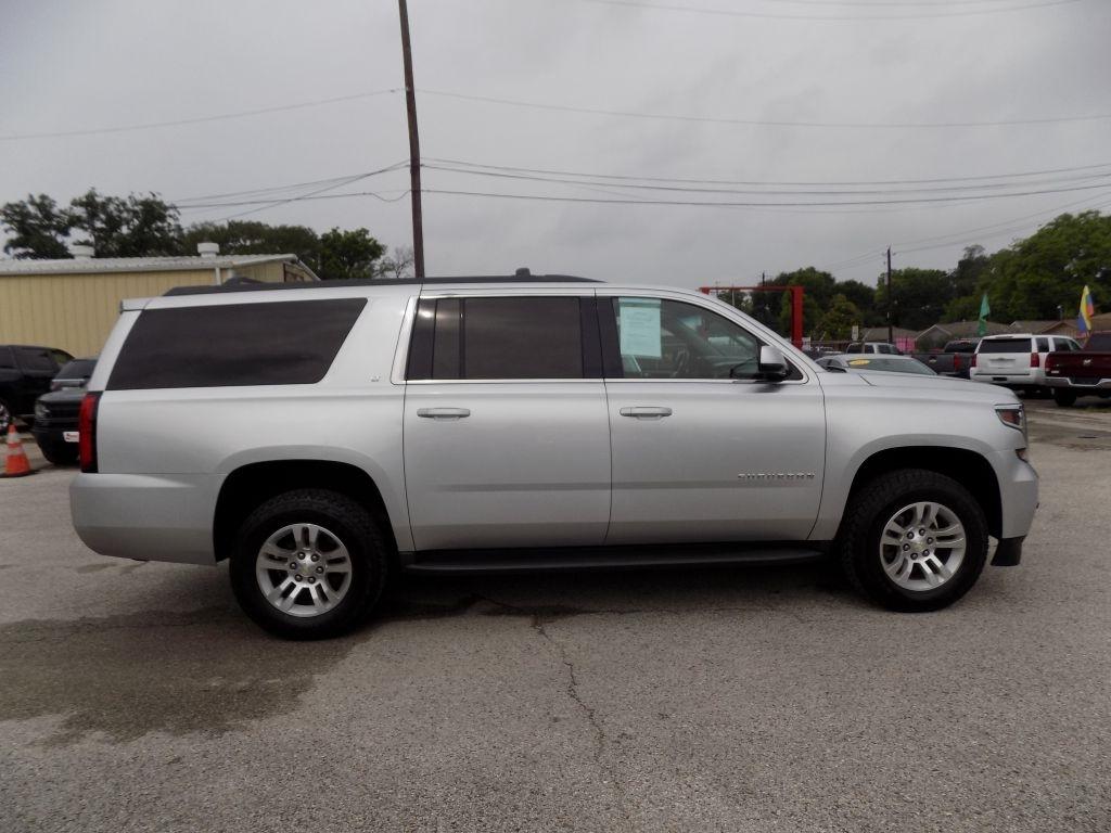 Chevrolet Suburban LT 2WD 2016