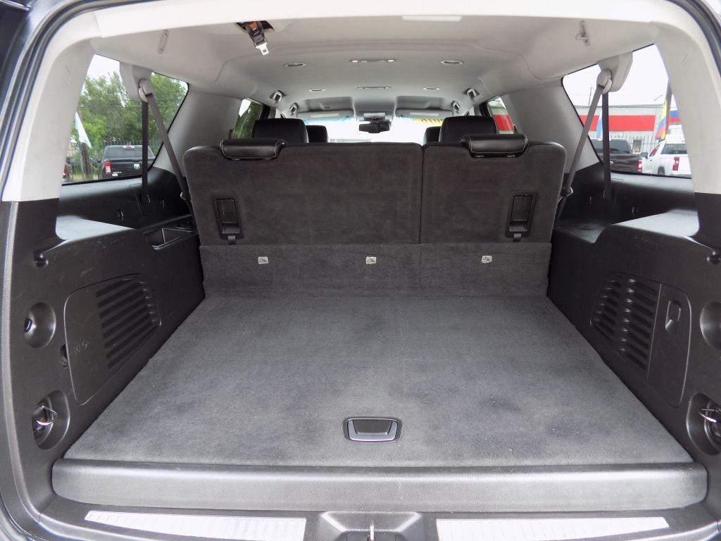 Chevrolet Suburban LT 2WD 2016