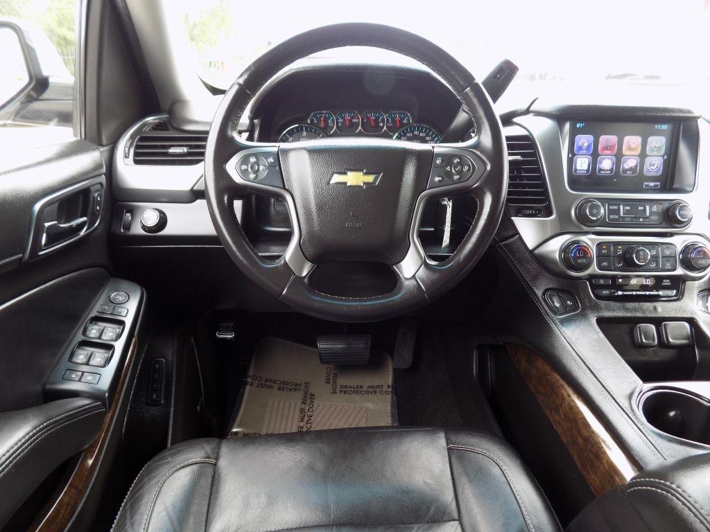 Chevrolet Suburban LT 2WD 2016