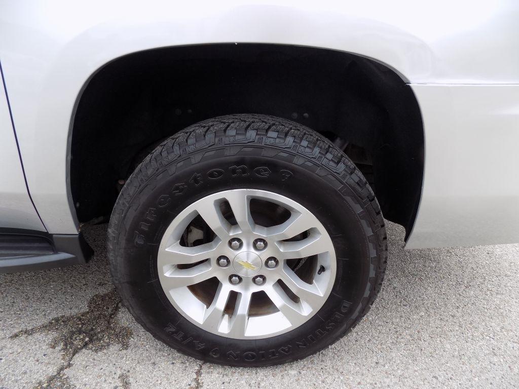 Chevrolet Suburban LT 2WD 2016