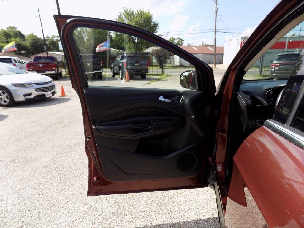 Ford Escape SE FWD 2018