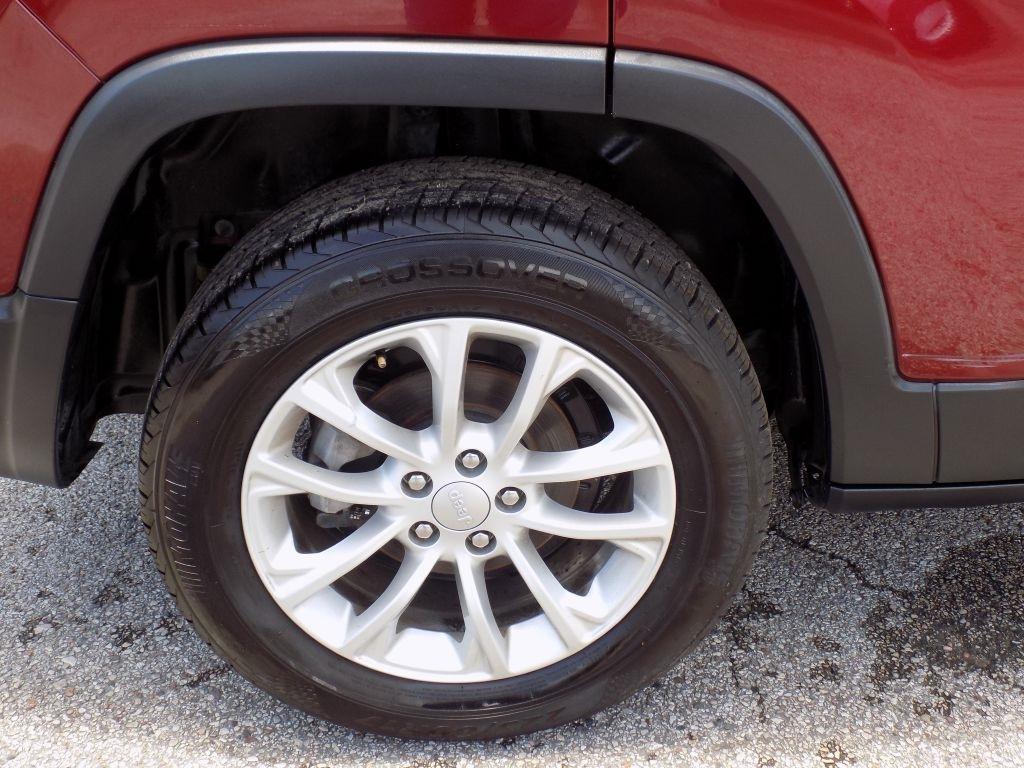 Jeep Cherokee Latitude FWD 2019