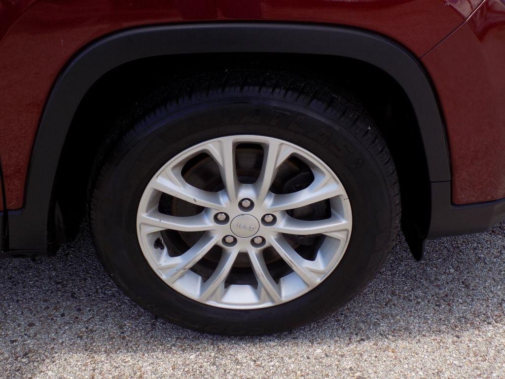Jeep Cherokee Latitude FWD 2019