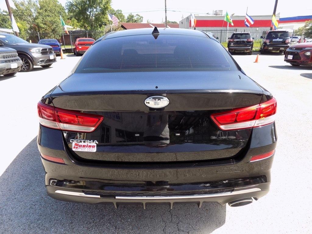 Kia Optima LX 2019