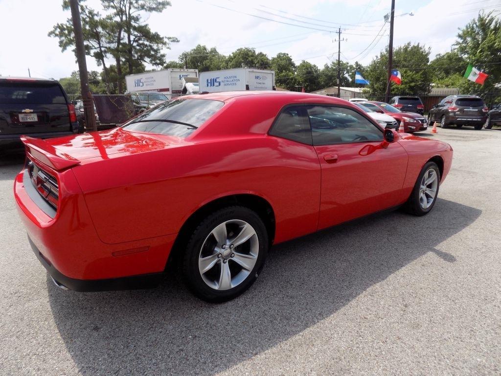 Dodge Challenger SXT 2019