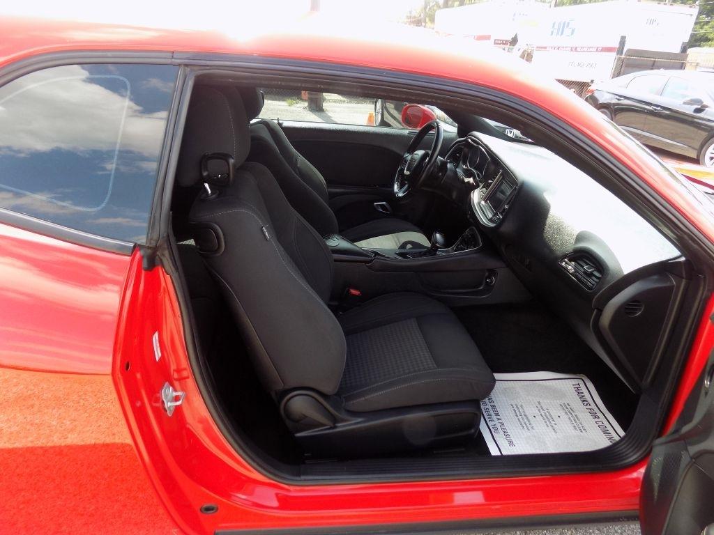 Dodge Challenger SXT 2019