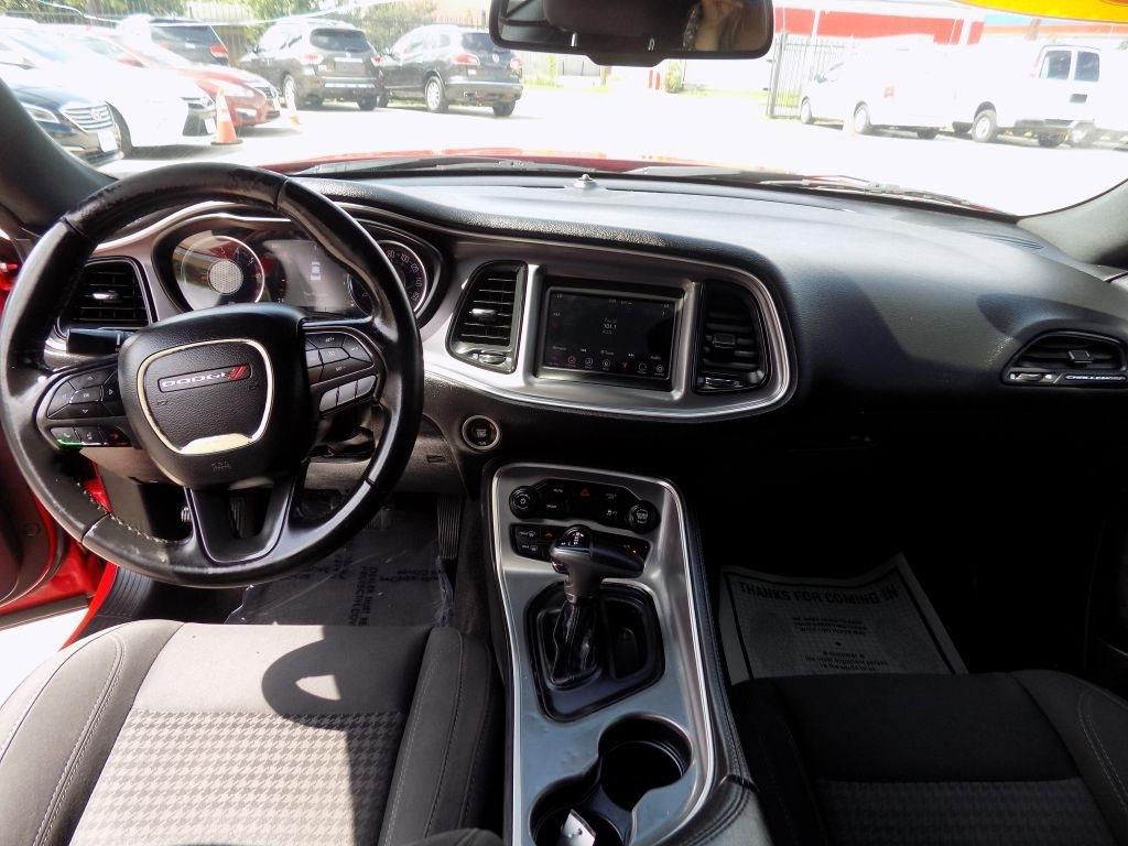 Dodge Challenger SXT 2019