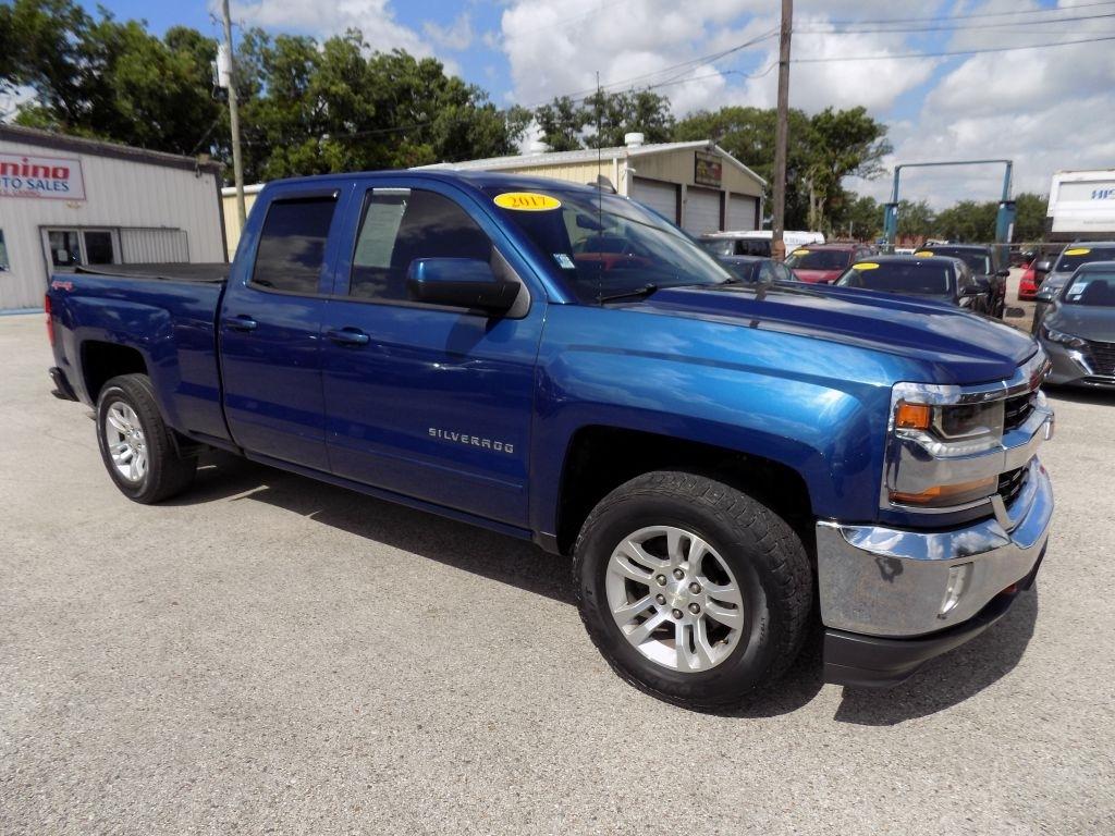 Chevrolet Silverado 1500 LT Double Cab 4WD 2017