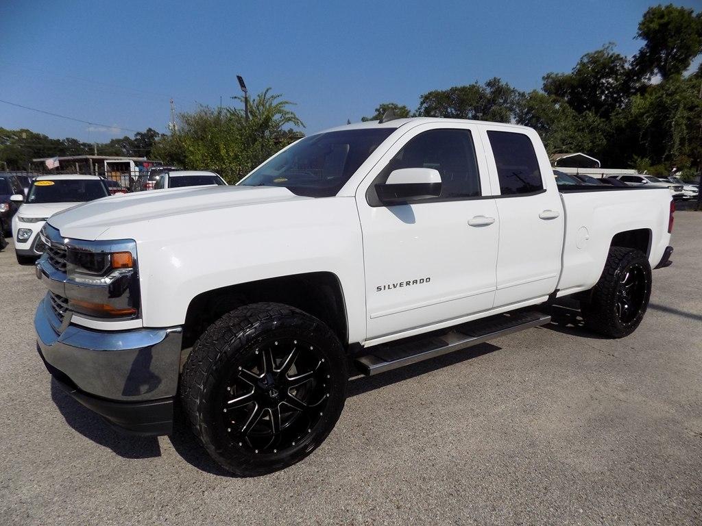 Chevrolet Silverado 1500 LT Double Cab 2WD 2018