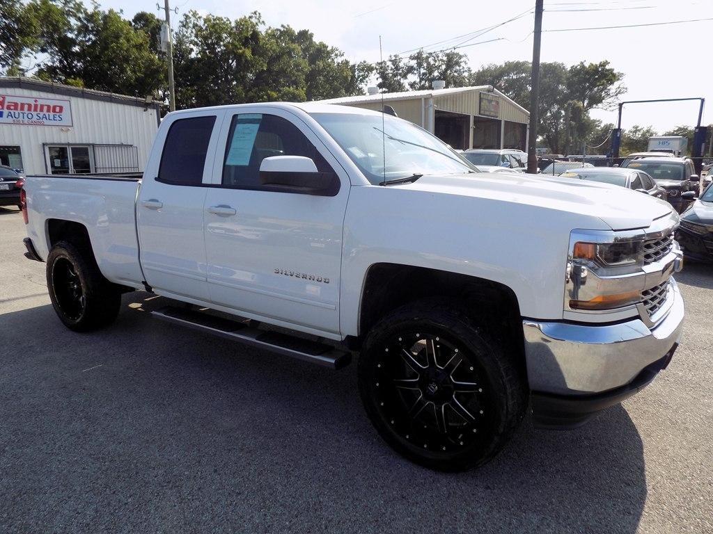 Chevrolet Silverado 1500 LT Double Cab 2WD 2018