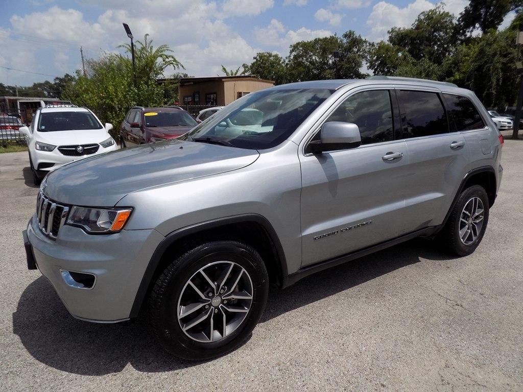 Jeep Grand Cherokee Laredo 2WD 2018