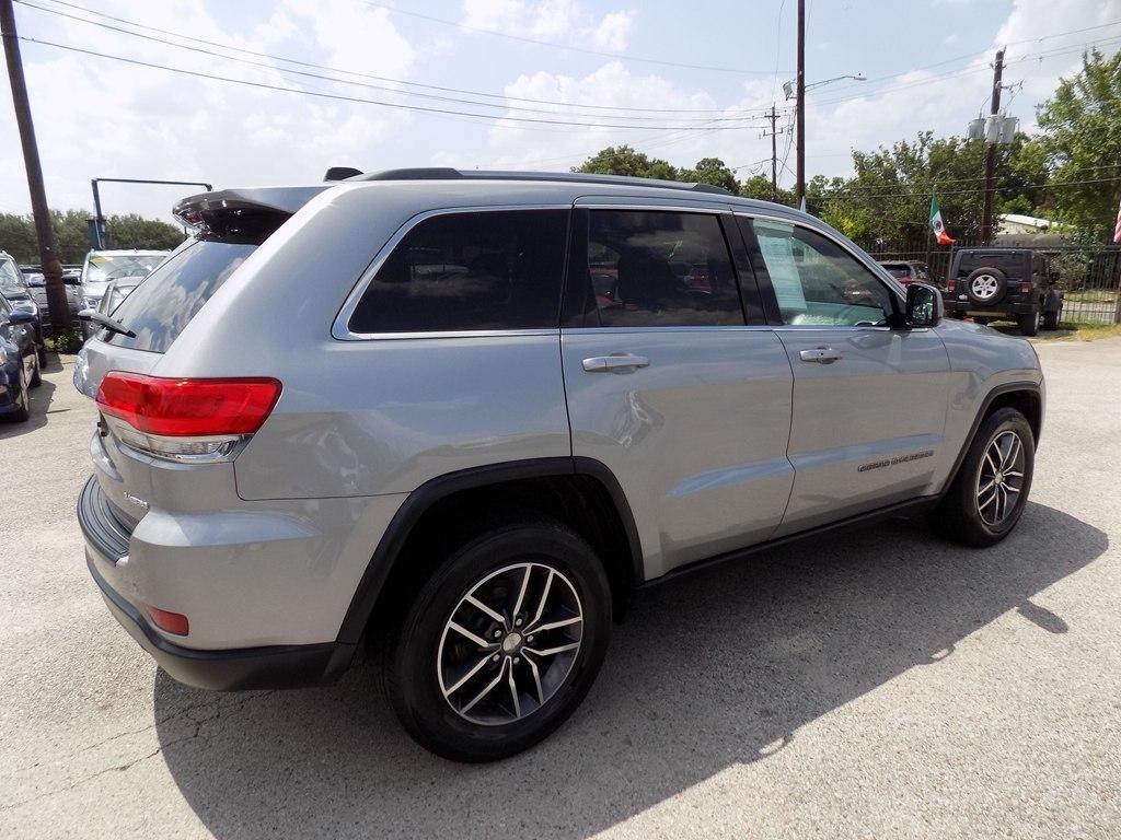 Jeep Grand Cherokee Laredo 2WD 2018
