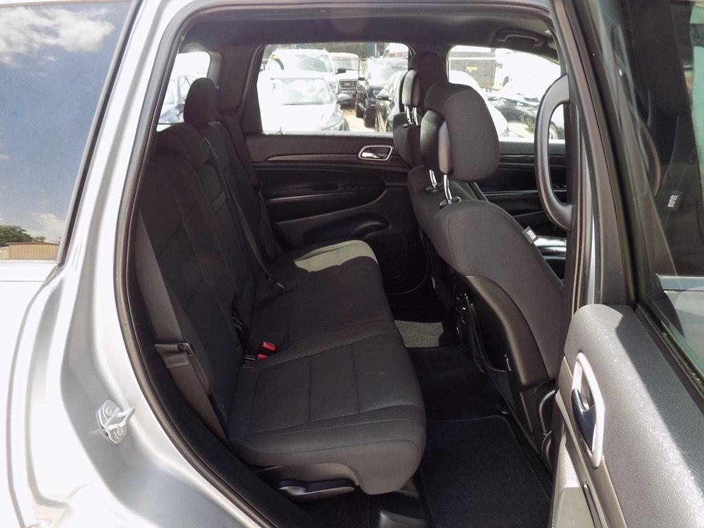 Jeep Grand Cherokee Laredo 2WD 2018