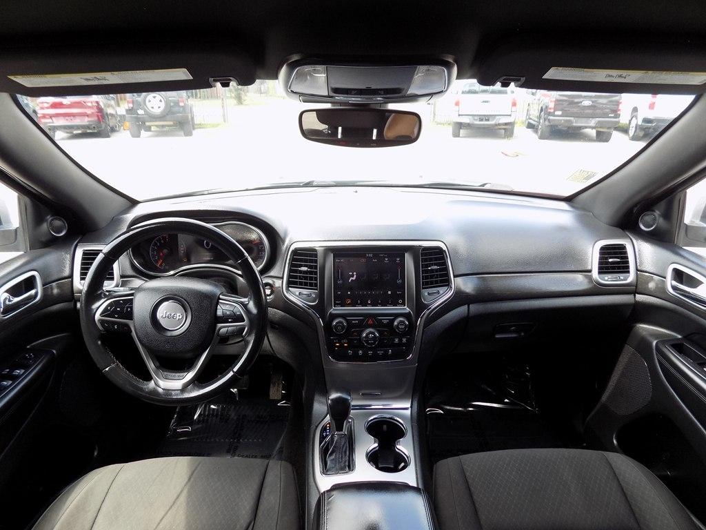 Jeep Grand Cherokee Laredo 2WD 2018
