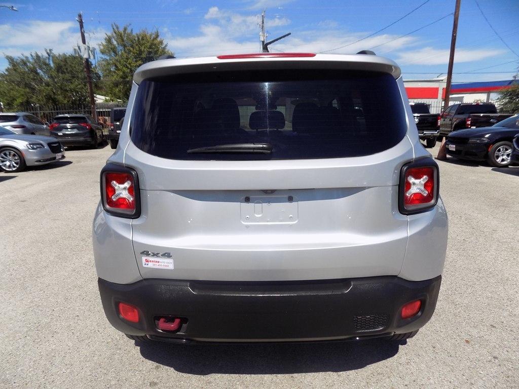 Jeep Renegade Trailhawk 2017