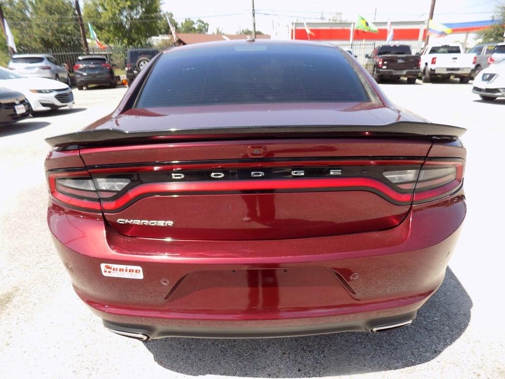 Dodge Charger SXT 2021