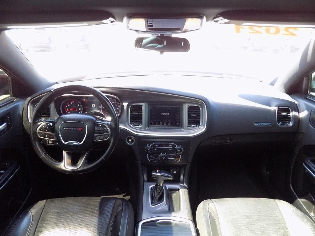 Dodge Charger SXT 2021