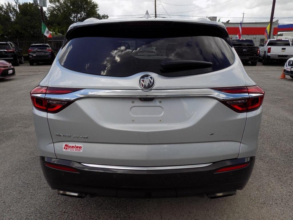 Buick Enclave Essence FWD 2020