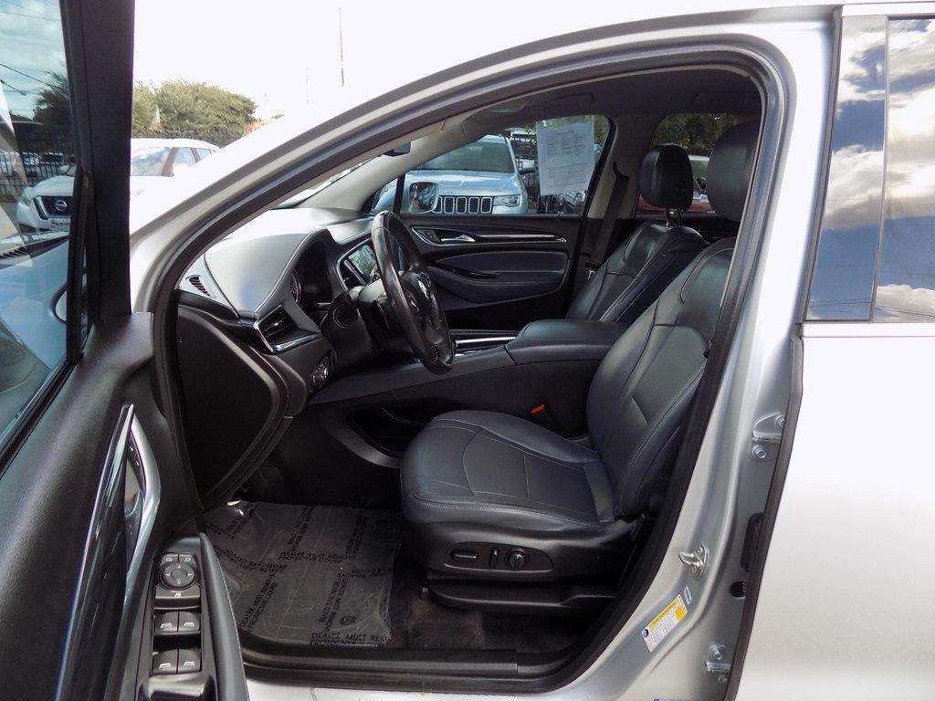 Buick Enclave Essence FWD 2020