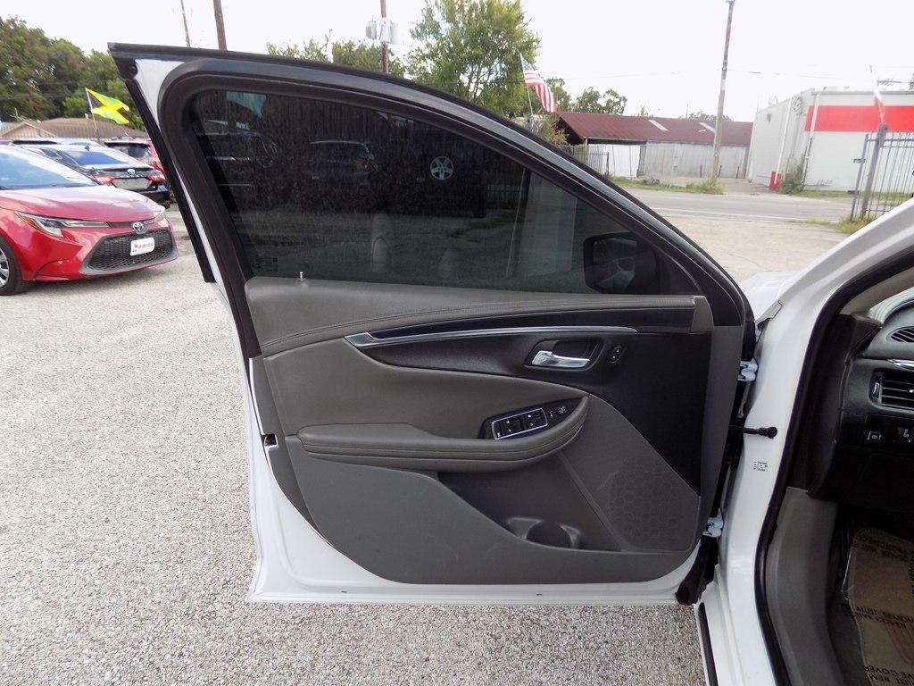 Chevrolet Impala LT 2019