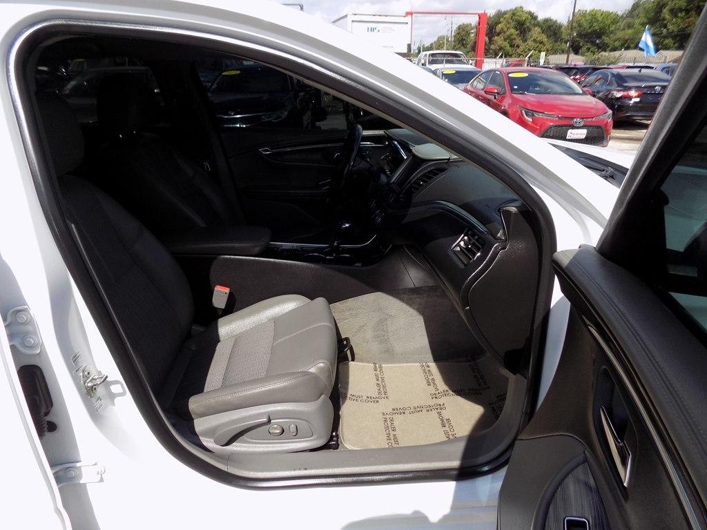 Chevrolet Impala LT 2019