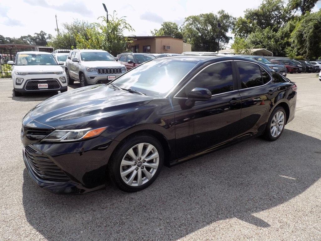 Toyota Camry LE 2020