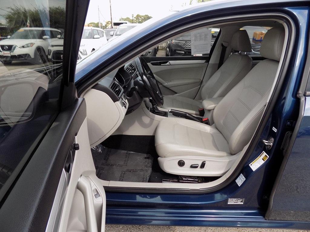 Volkswagen Passat Wolfsburg Edition 2019