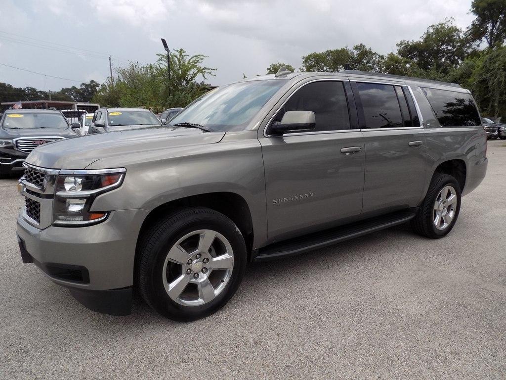 Chevrolet Suburban LT 2WD 2018