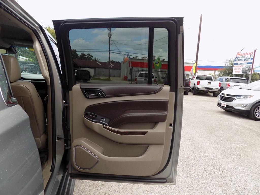 Chevrolet Suburban LT 2WD 2018