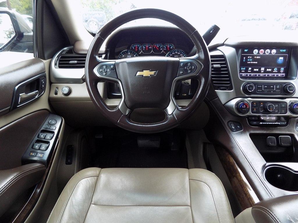 Chevrolet Suburban LT 2WD 2018
