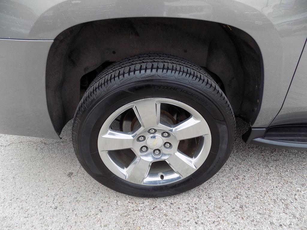 Chevrolet Suburban LT 2WD 2018