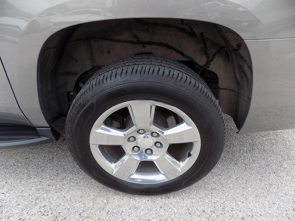 Chevrolet Suburban LT 2WD 2018