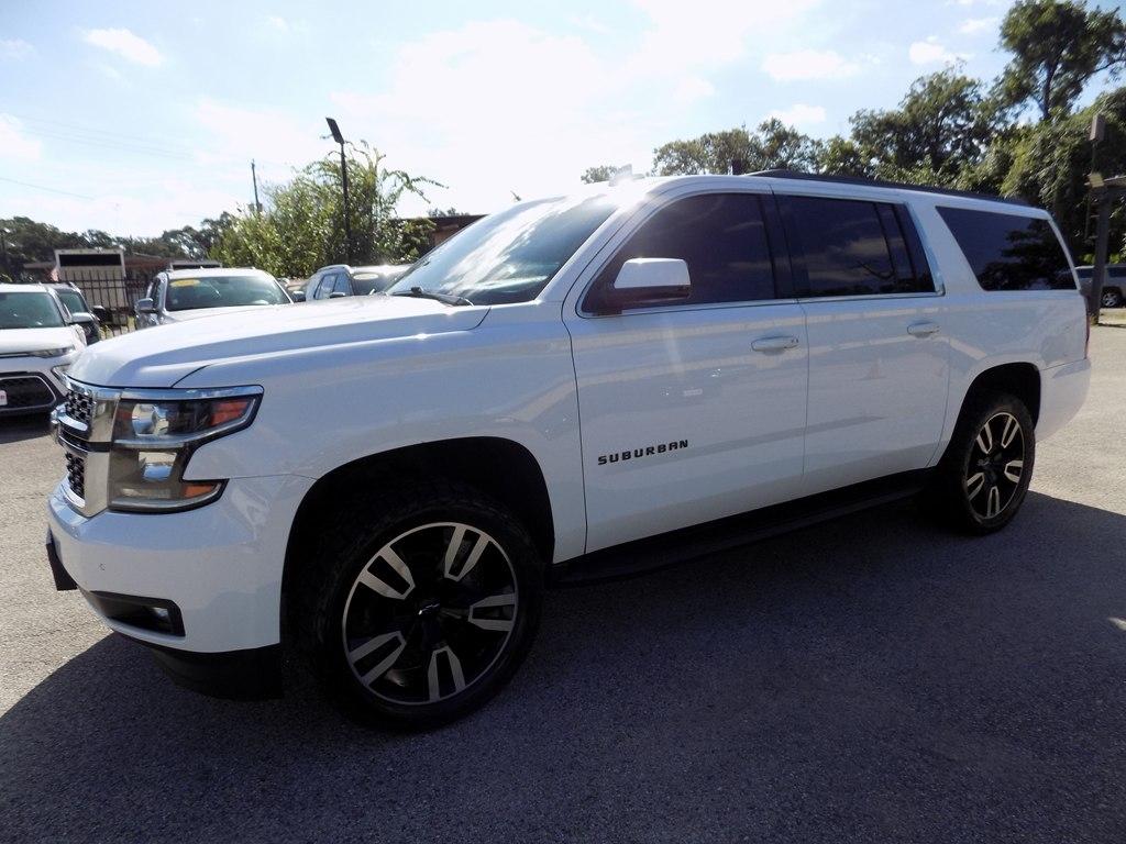 Chevrolet Suburban LT 2WD 2018