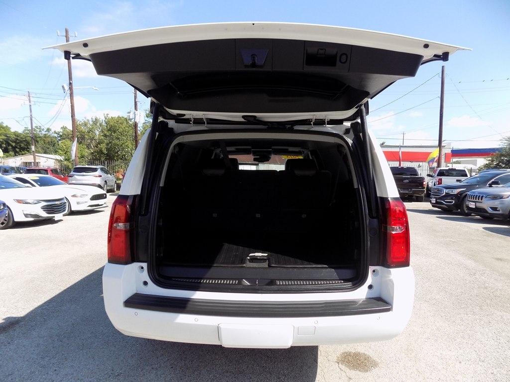 Chevrolet Suburban LT 2WD 2018